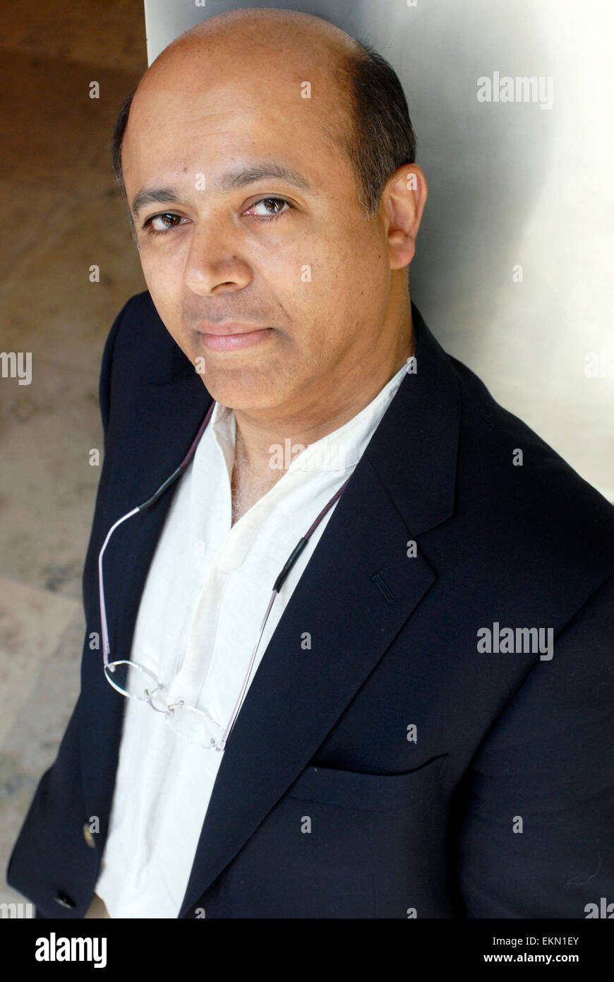 Abraham Verghese. Ethiopian writer and doctor Stock Photo Alamy