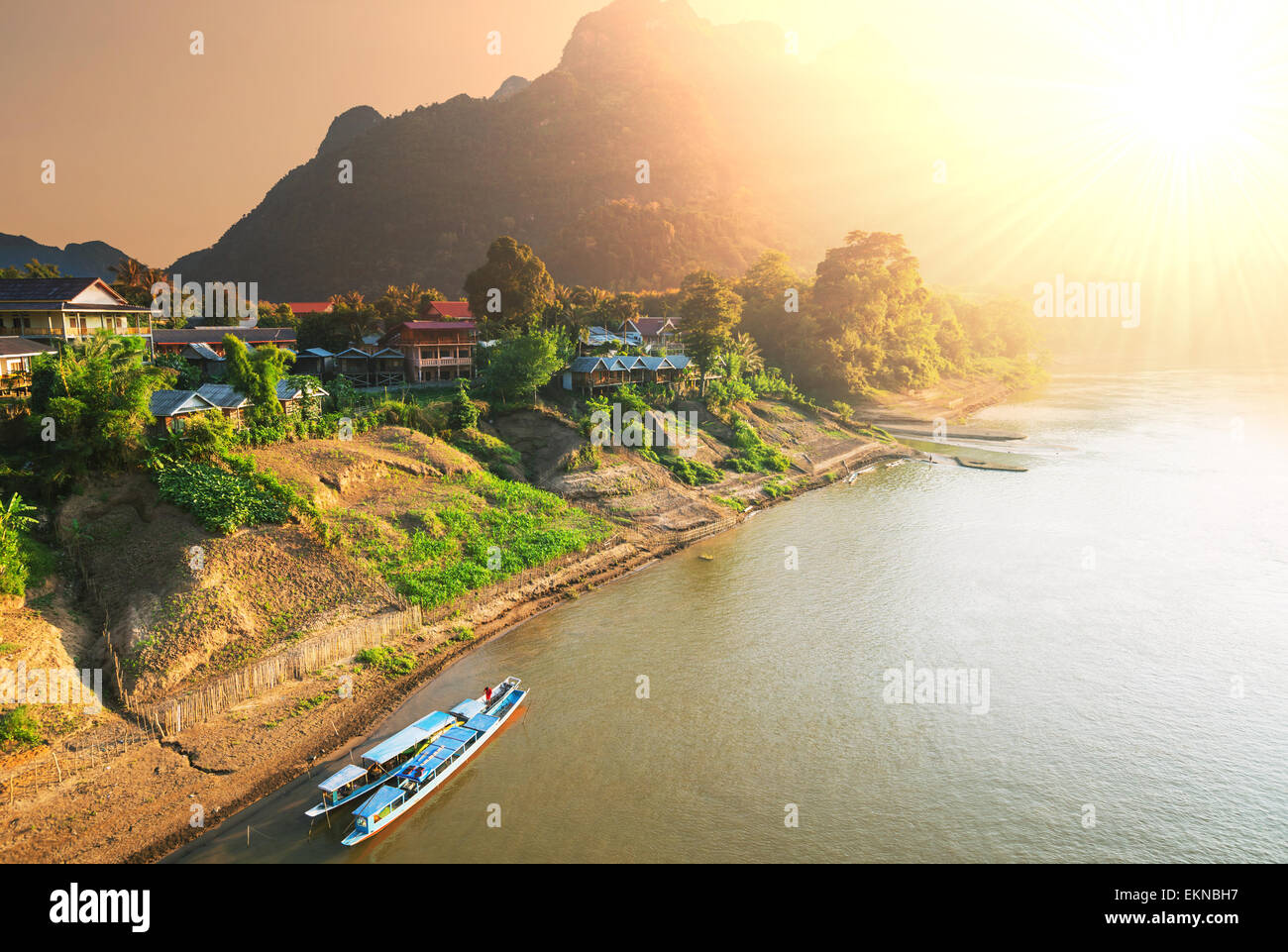 Asian river boats hi-res stock photography and images - Alamy