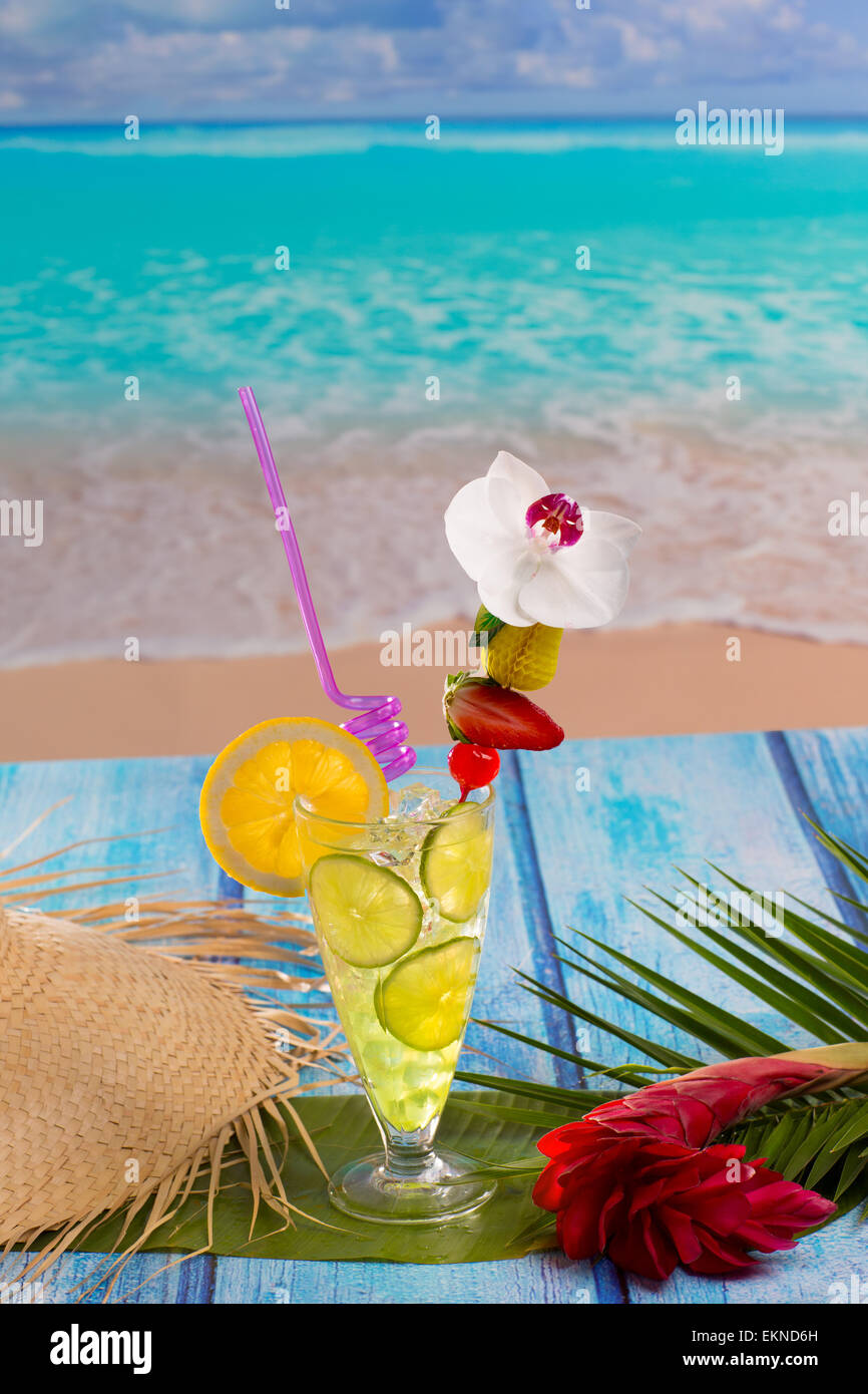 Lemon lime cocktail mojito on tropical beach Stock Photo - Alamy