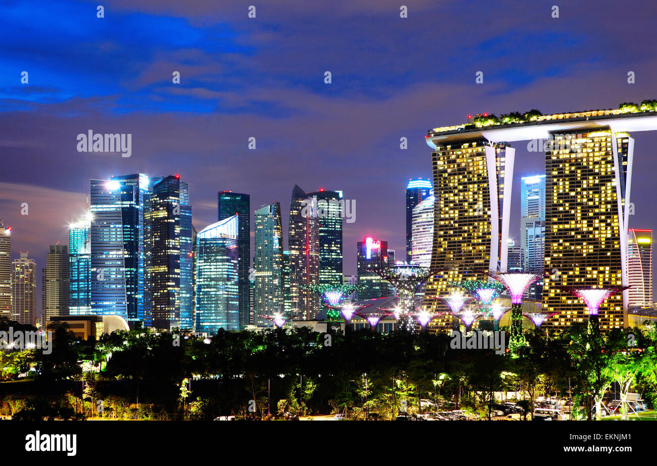 Singapore cityscape at night Stock Photo - Alamy
