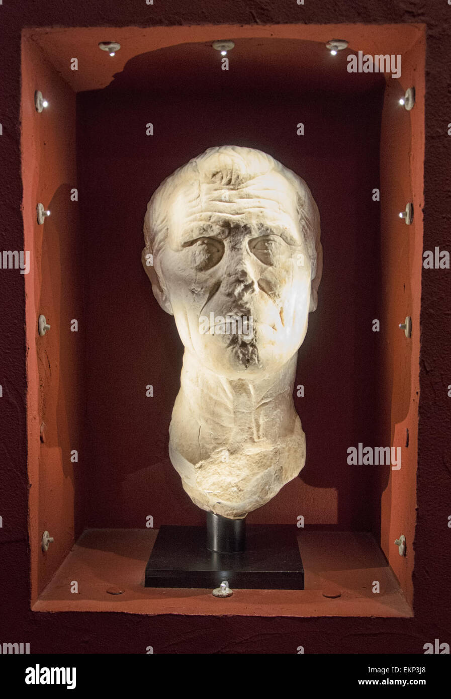 View of old sculpture of famous roman Stock Photo - Alamy
