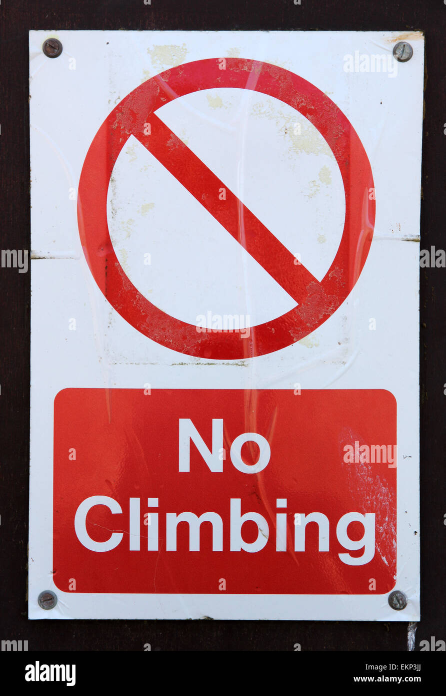 no climbing warning sign Stock Photo - Alamy