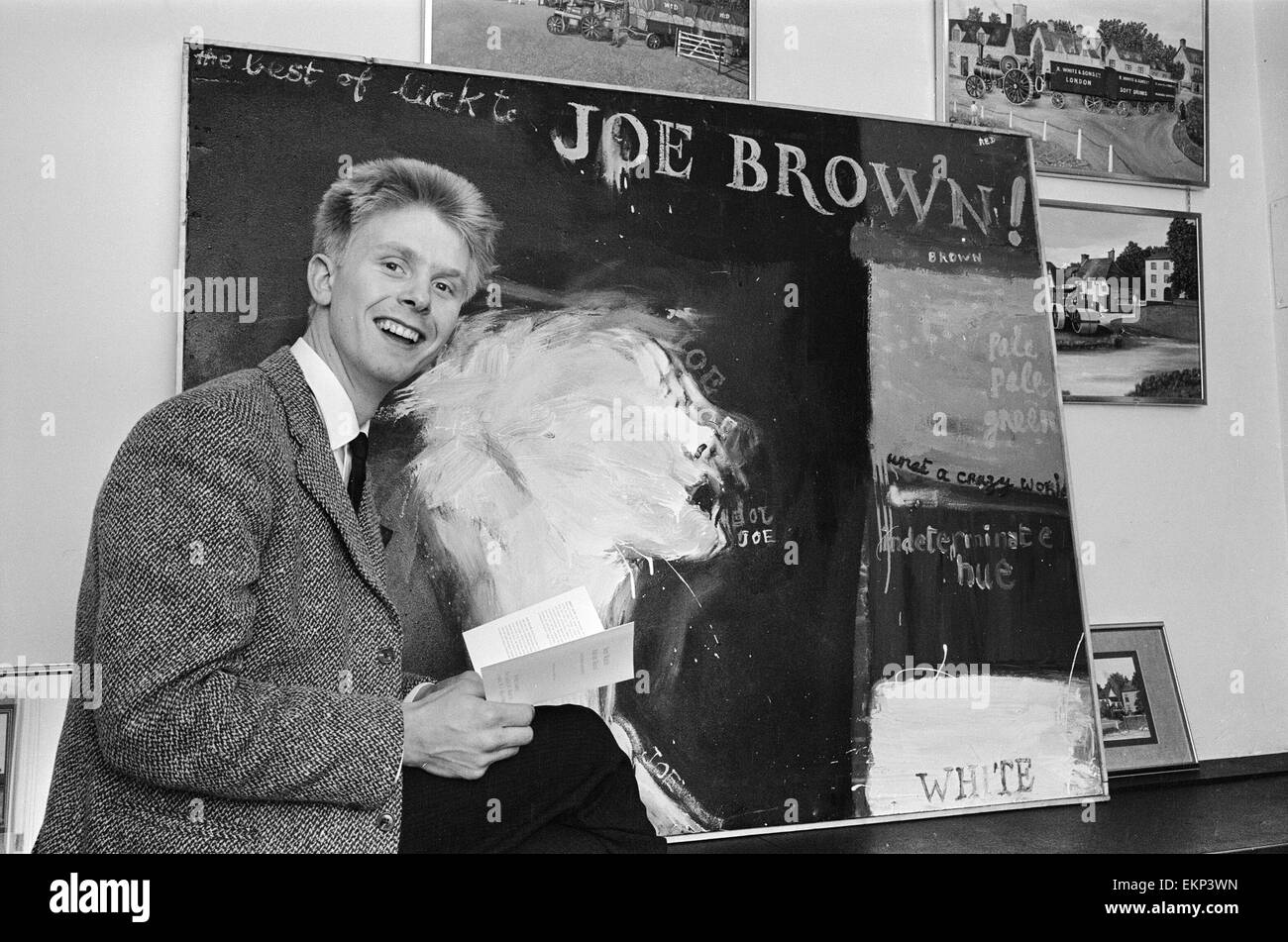 Singer Joe Brown collects a picture of himself from Portal Gallery, Grafton Street, W1. 5th July 1962. Stock Photo