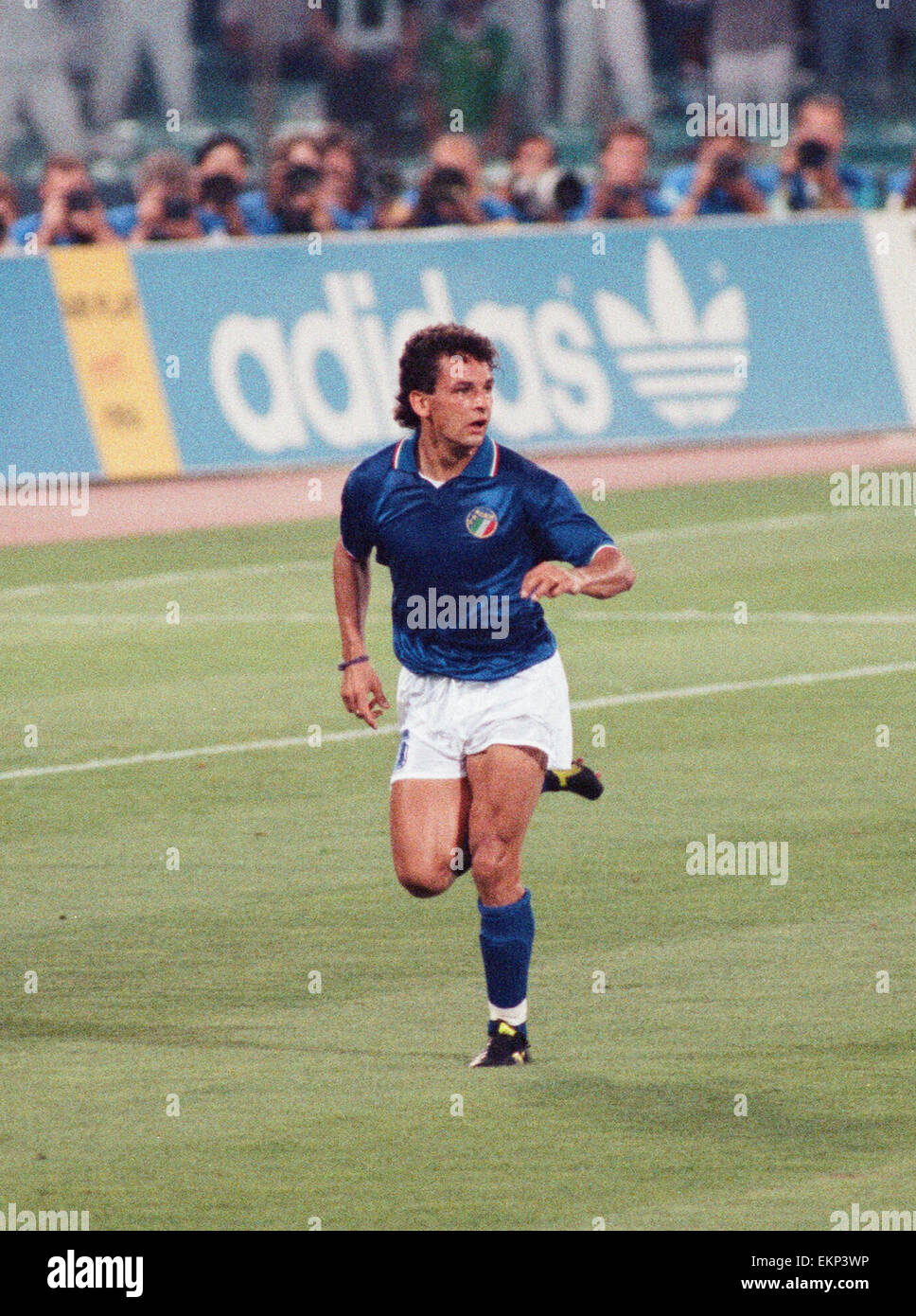 1990 World Cup Quarter Final match in Rome, Italy. Italy 1 v Republic of Ireland 0. Italy's Roberto Baggio. 30th June 1990. Stock Photo