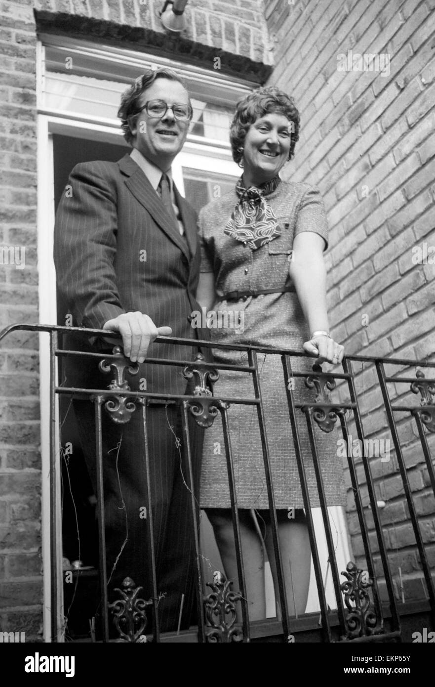 Tory party Leadership Contestants. Sir Geoffrey and Lady Howe at their home in S.W. London. February 1975 75-0725-001 Stock Photo