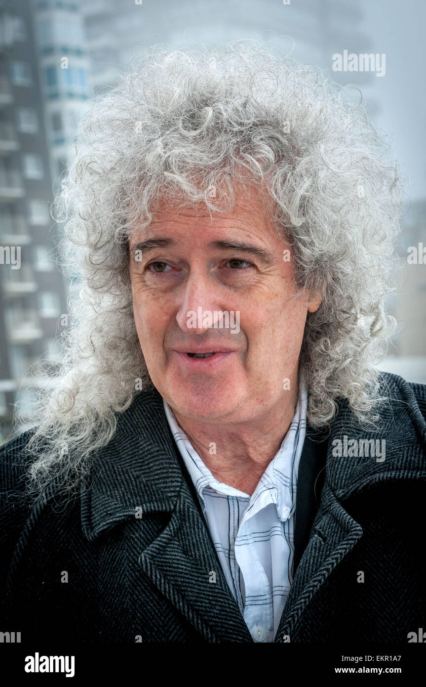 Brighton, UK. 13th Apr, 2015. Brian May at the bandstand on Brighton seafront with Caroline Lucas MP, as part of his Common Decency campaign. Credit:  Andrew Hasson/Alamy Live News Stock Photo