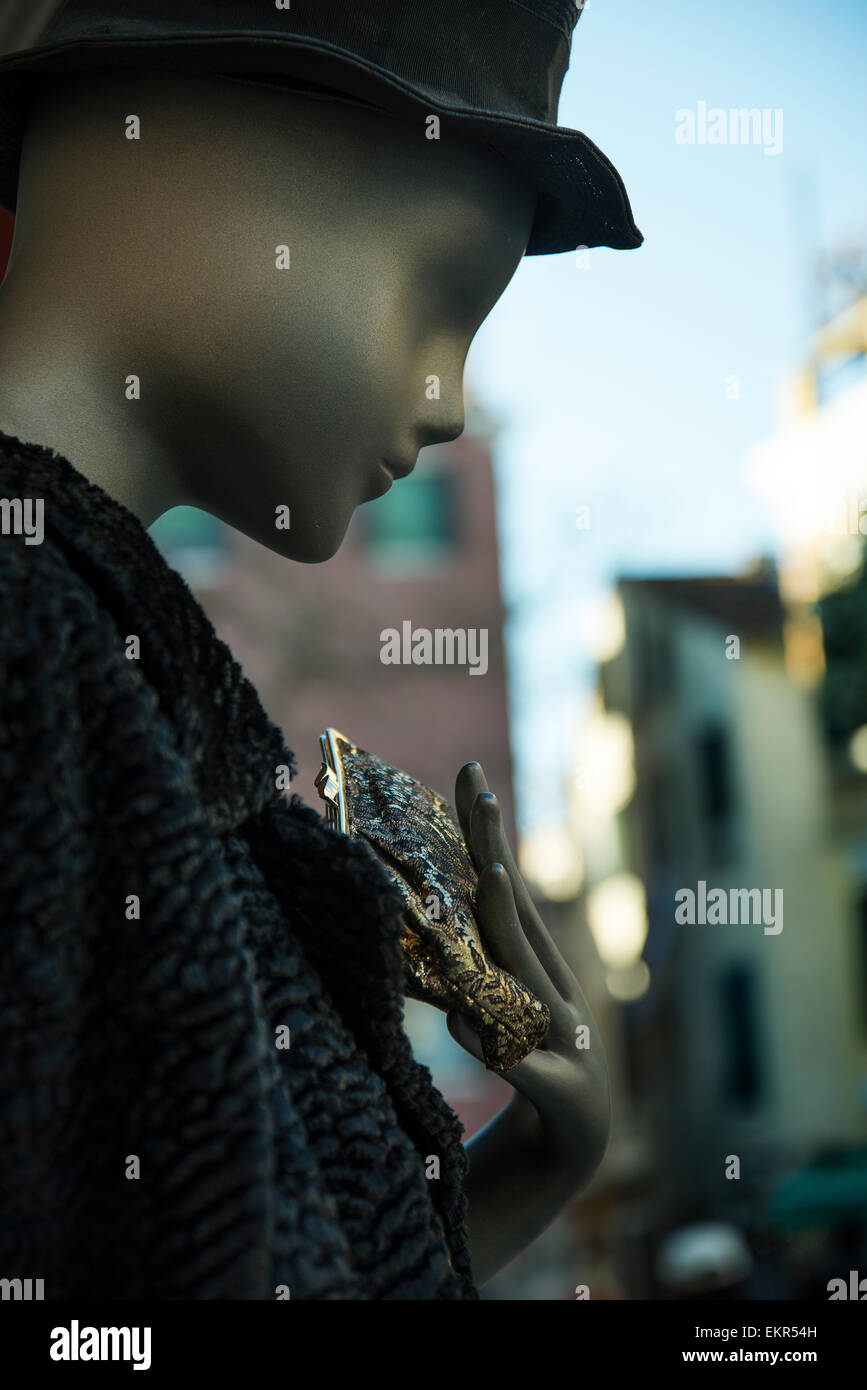 Fashion textile mannequin hi-res stock photography and images - Alamy