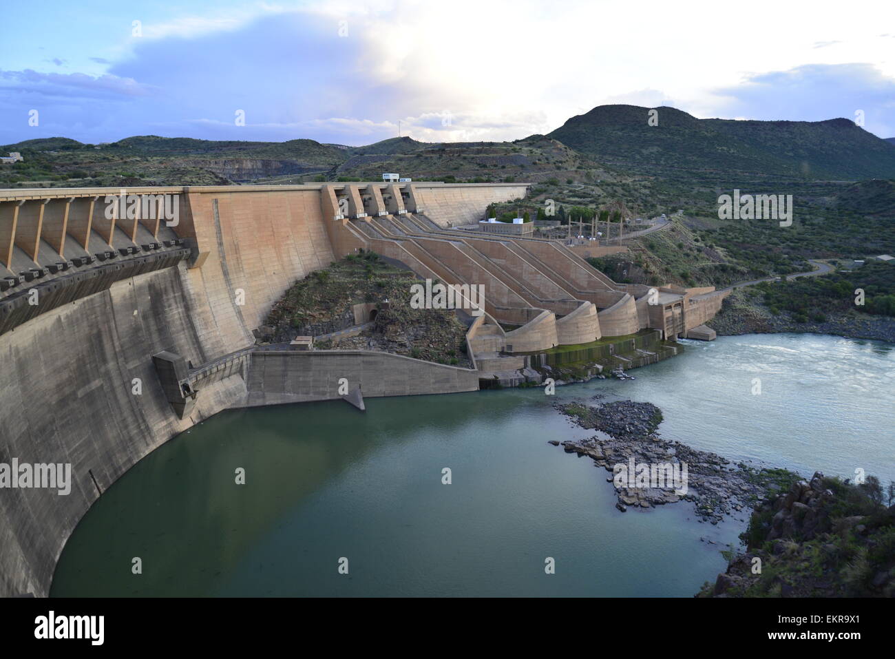 Van der kloof dam wall hires stock photography and images Alamy