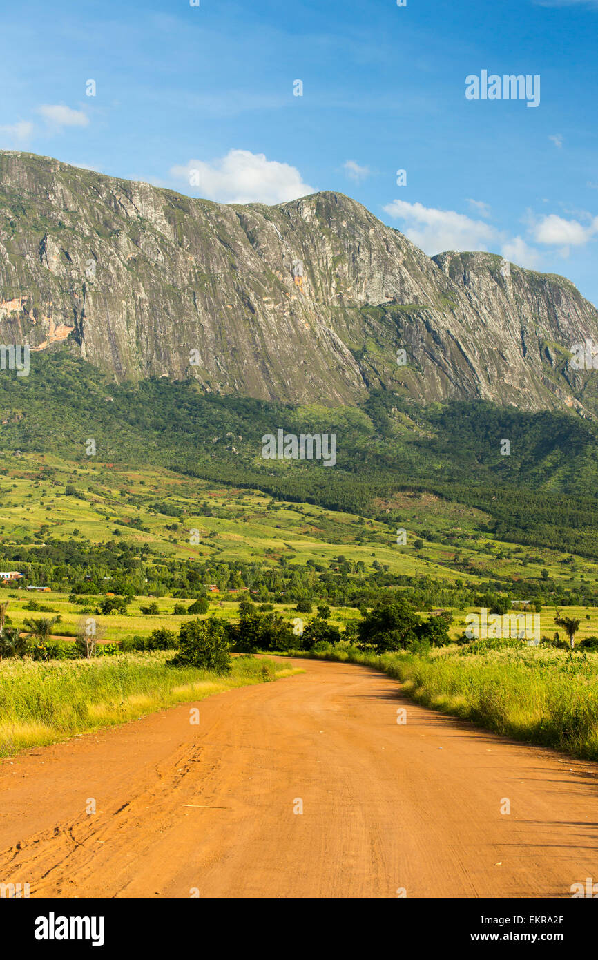 Mount Mulanje In Malawi Africa The Highest Peak In Africa Sount Of