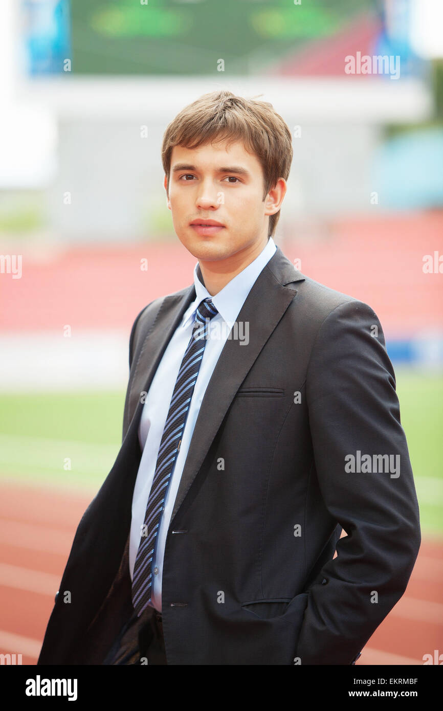 Man smiling standing outdoor hi-res stock photography and images - Alamy