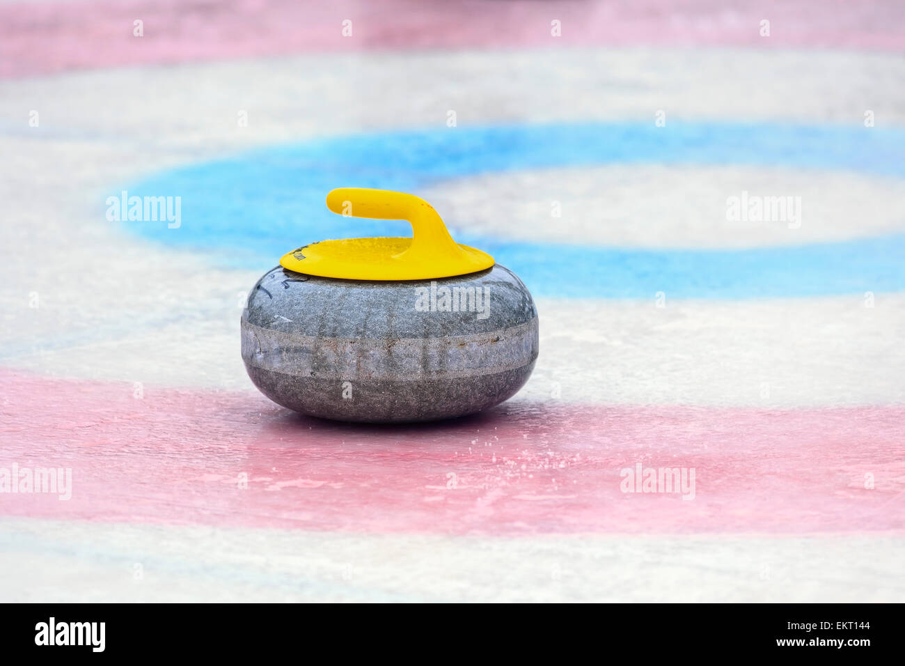 Curling rings hires stock photography and images Alamy