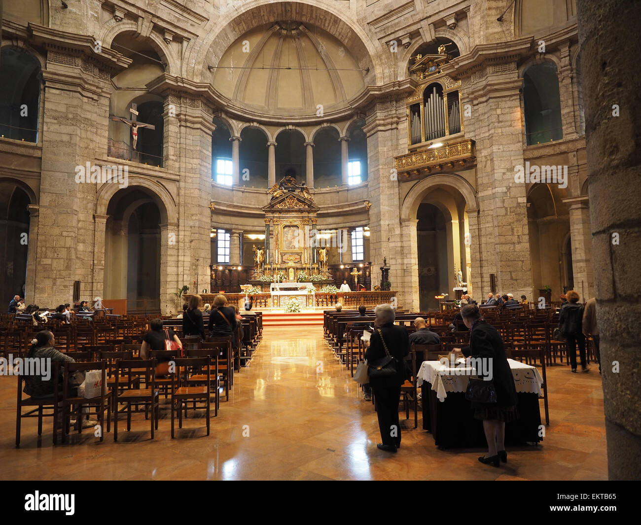 basilica di san lorenzo maggiore