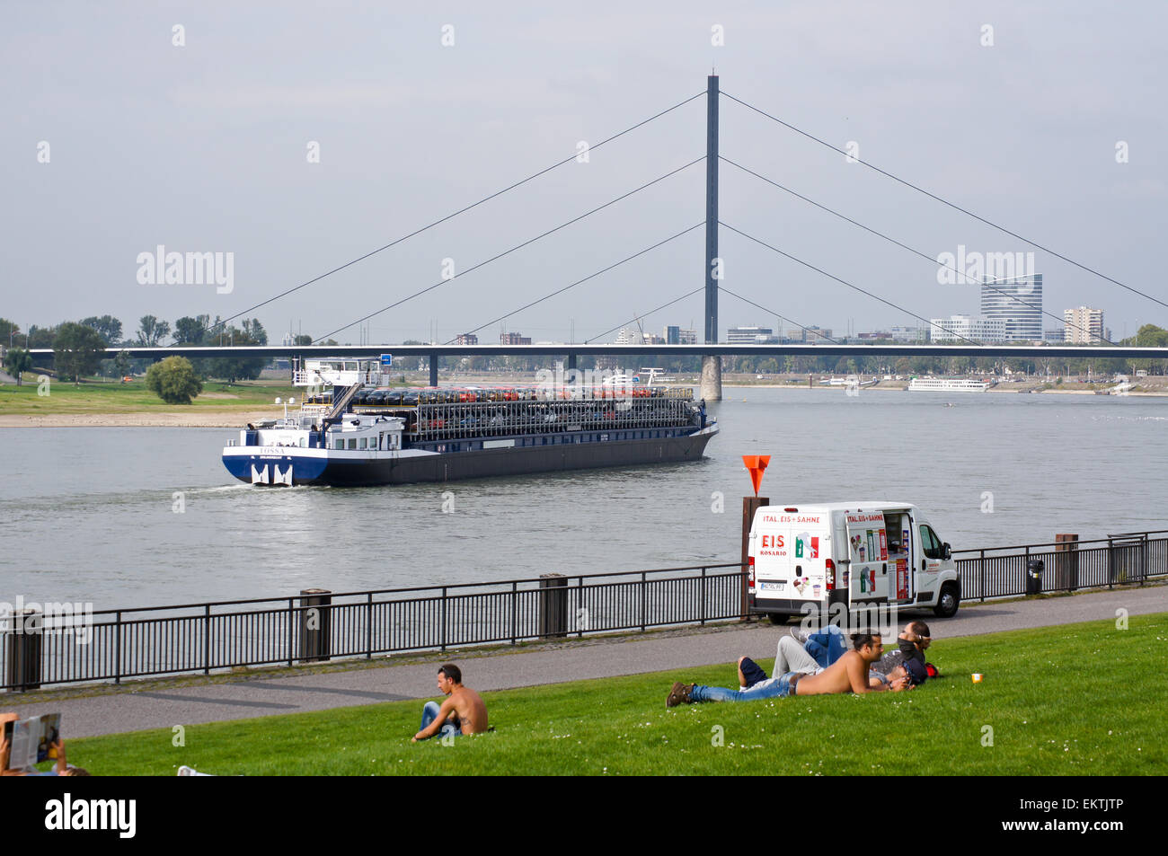 Freighter  'Tossa' of Zwijndrecht, Netherlands,  car transporter on the River Rhine, Düsseldorf, Nordrhein-Westfalen, Germany Stock Photo