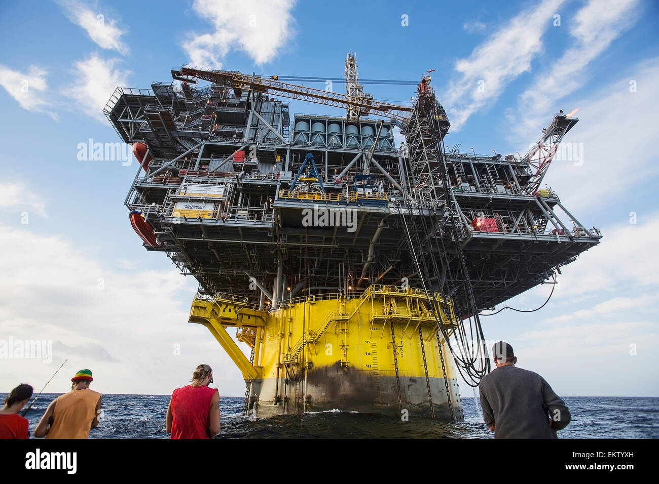 Gulf offshore platform perdido hires stock photography and images Alamy