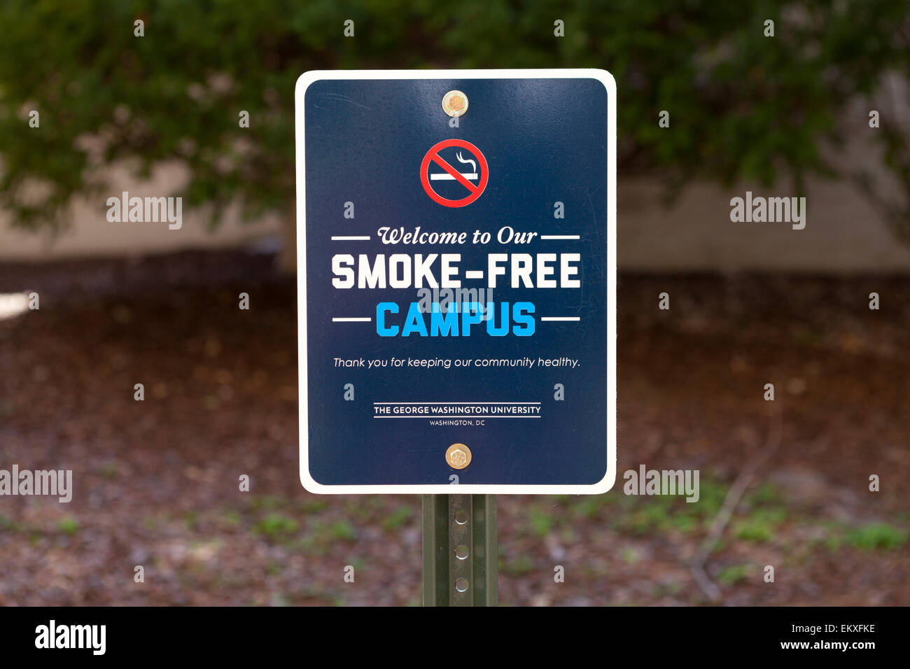 Smoke-free campus sign, George Washington University - Washington, DC USA Stock Photo