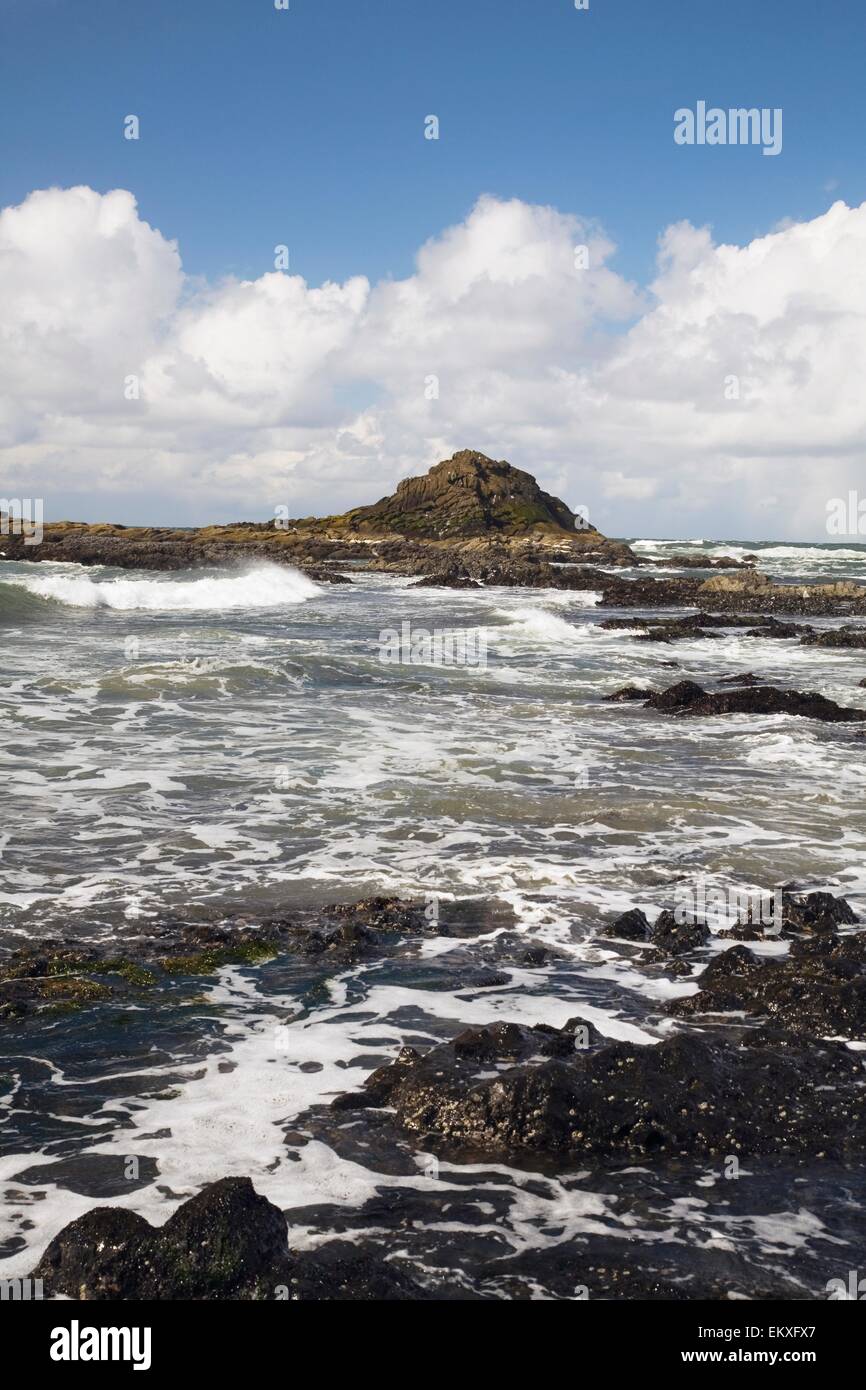 Off Shore Rocks Offshore Rock Formation Stock Photo - Alamy