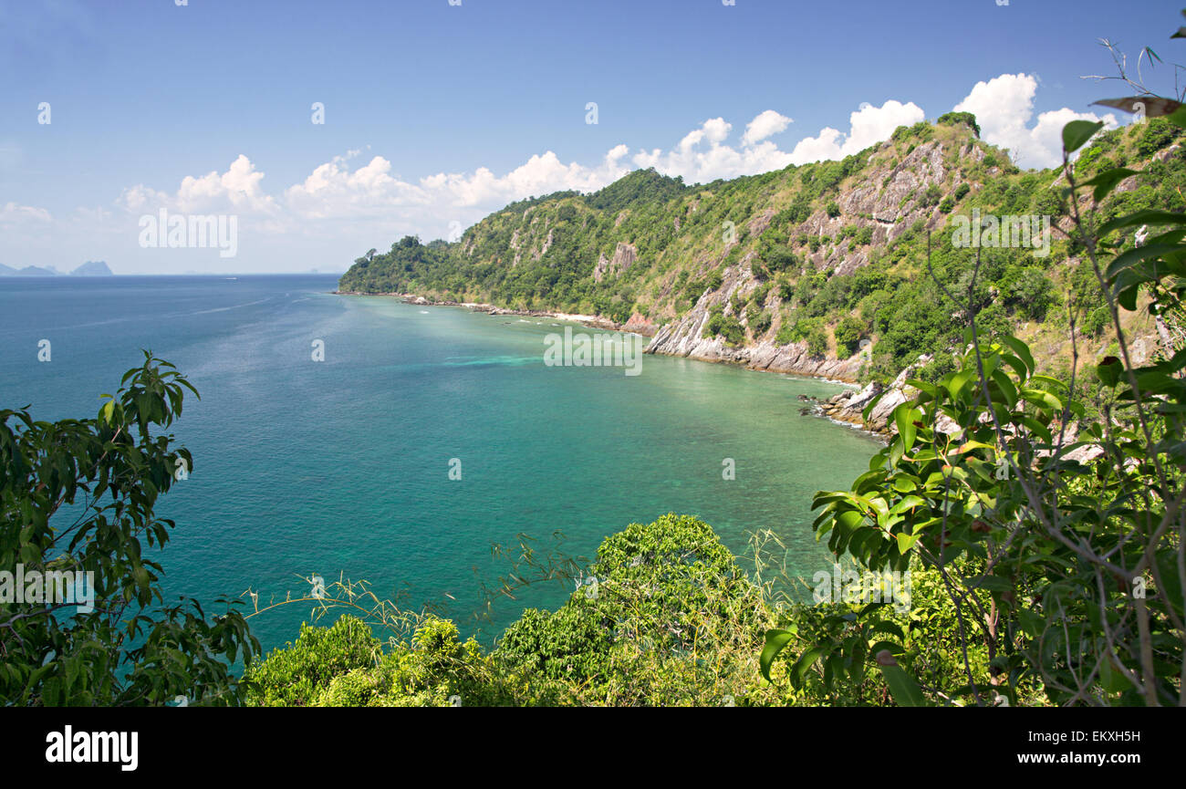 Tropical island rock wood hi-res stock photography and images - Alamy