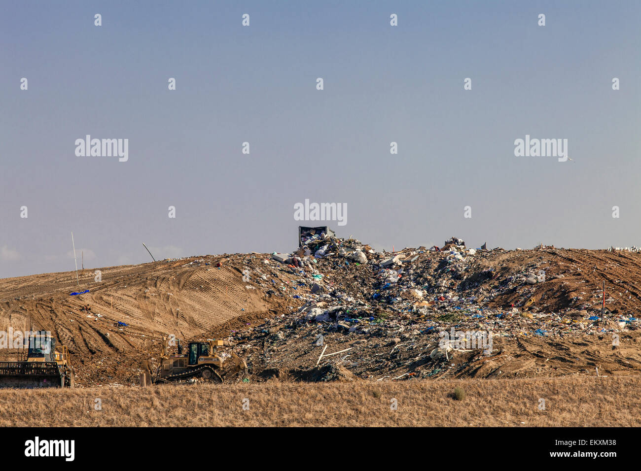 Landfill porterville hires stock photography and images Alamy