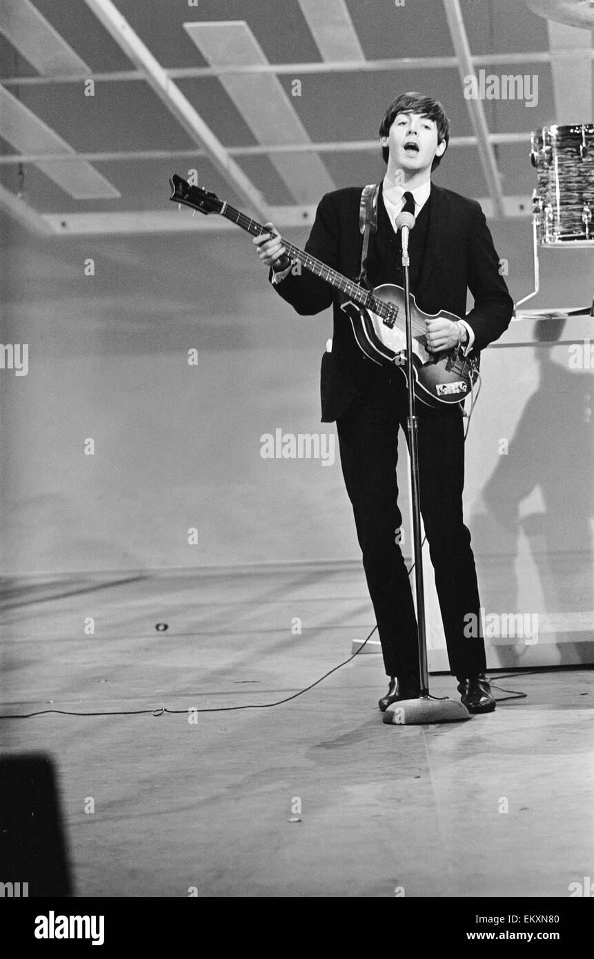Paul Mccartney 1964 High Resolution Stock Photography and Images Alamy