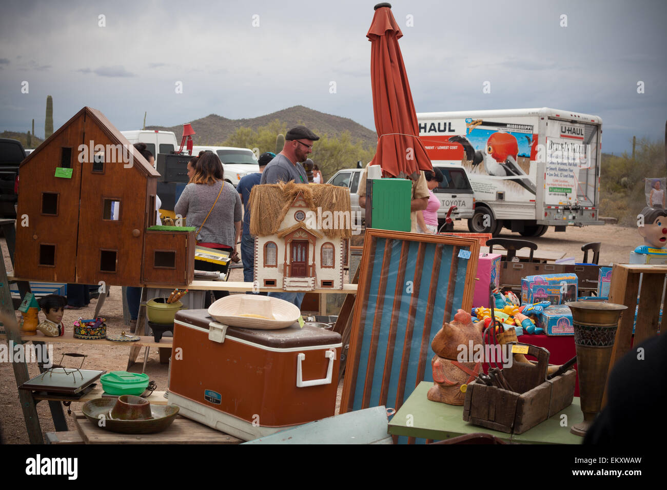 Doll's house antique hires stock photography and images Alamy