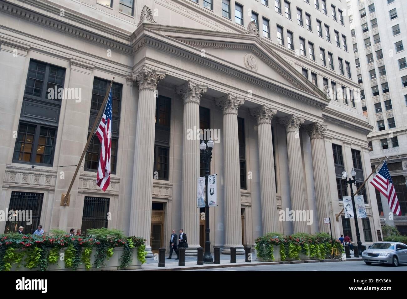 greco-roman-architecture-chicago-illinoi