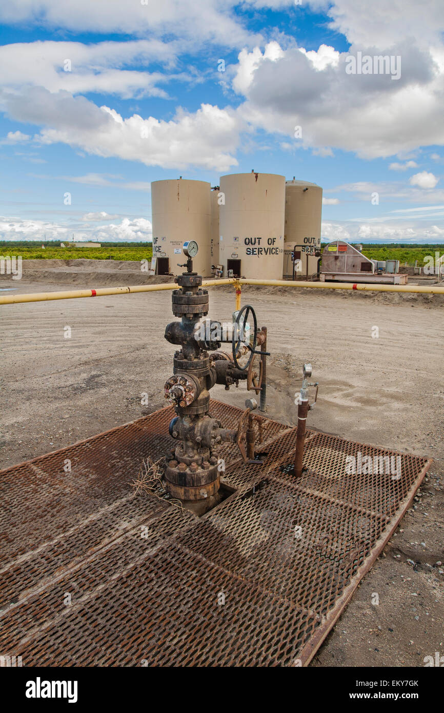 Deep injection well used for disposal of oil drilling and fracking wasterwater. Shafter, Kern