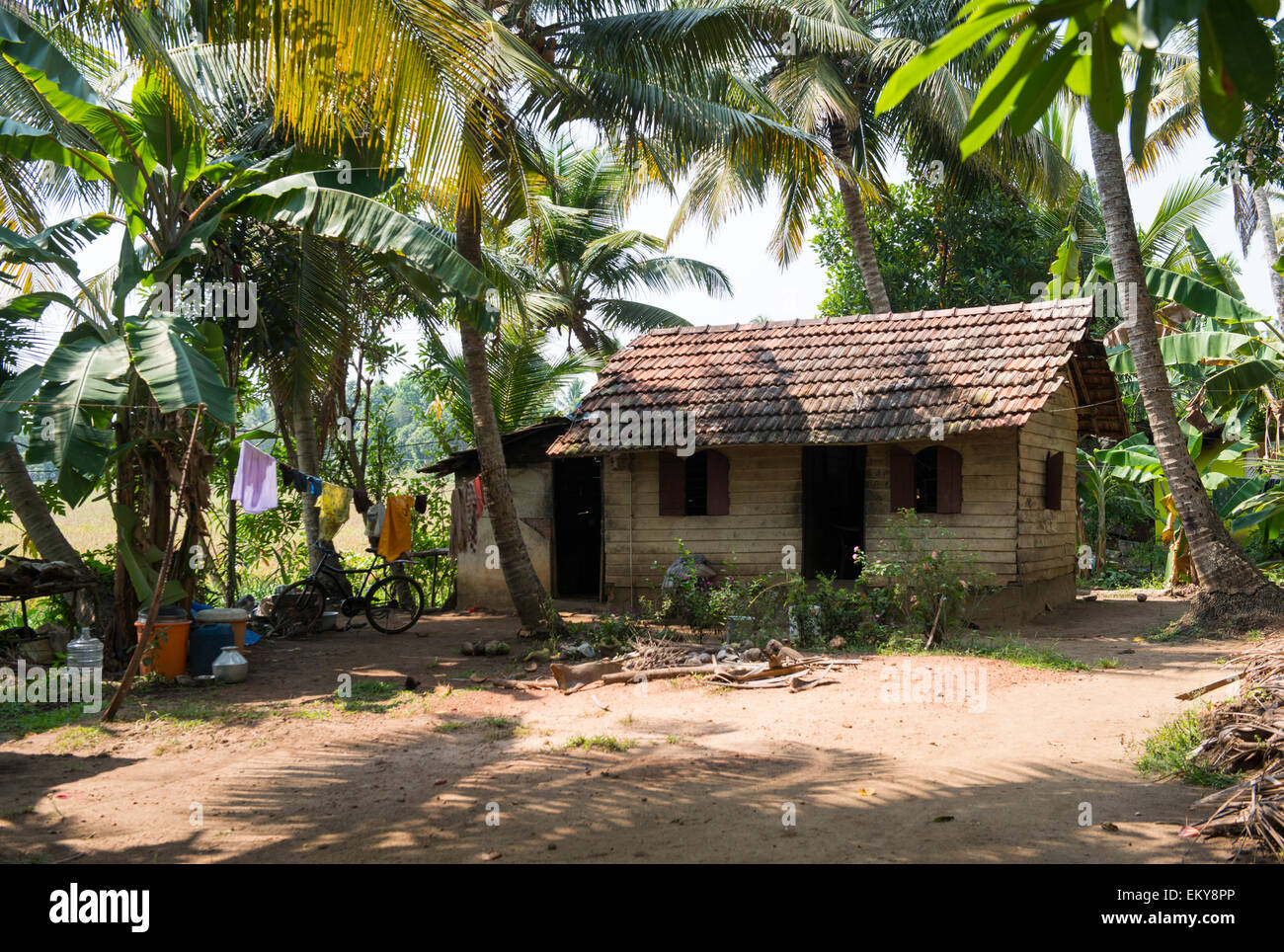 Kerala village hi-res stock photography and images - Alamy