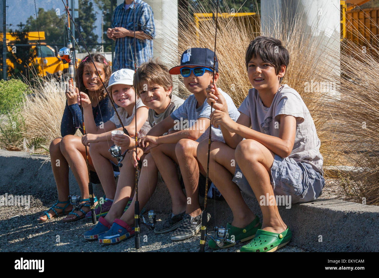 Kids and those wishing to learn to fish attend The first annual Off tha’ Hook fly fishing event, Los Angeles River Stock Photo