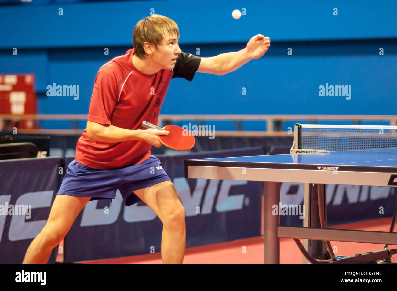 Russian table tennis tournament in memory of Victor Chernomyrdin started in Orenburg, 30.10.2013