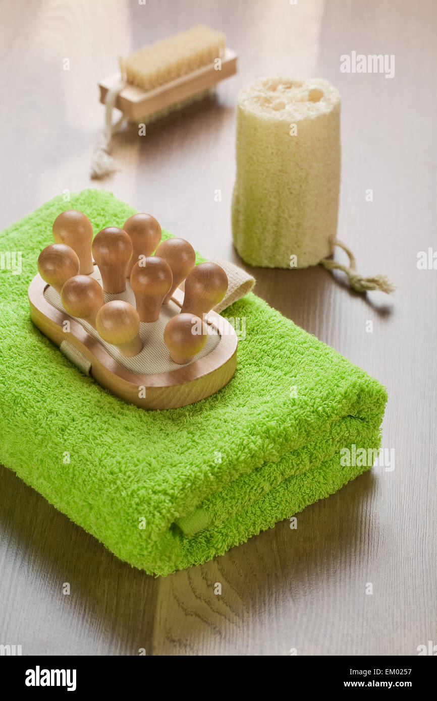 Bathing rope hi-res stock photography and images - Alamy