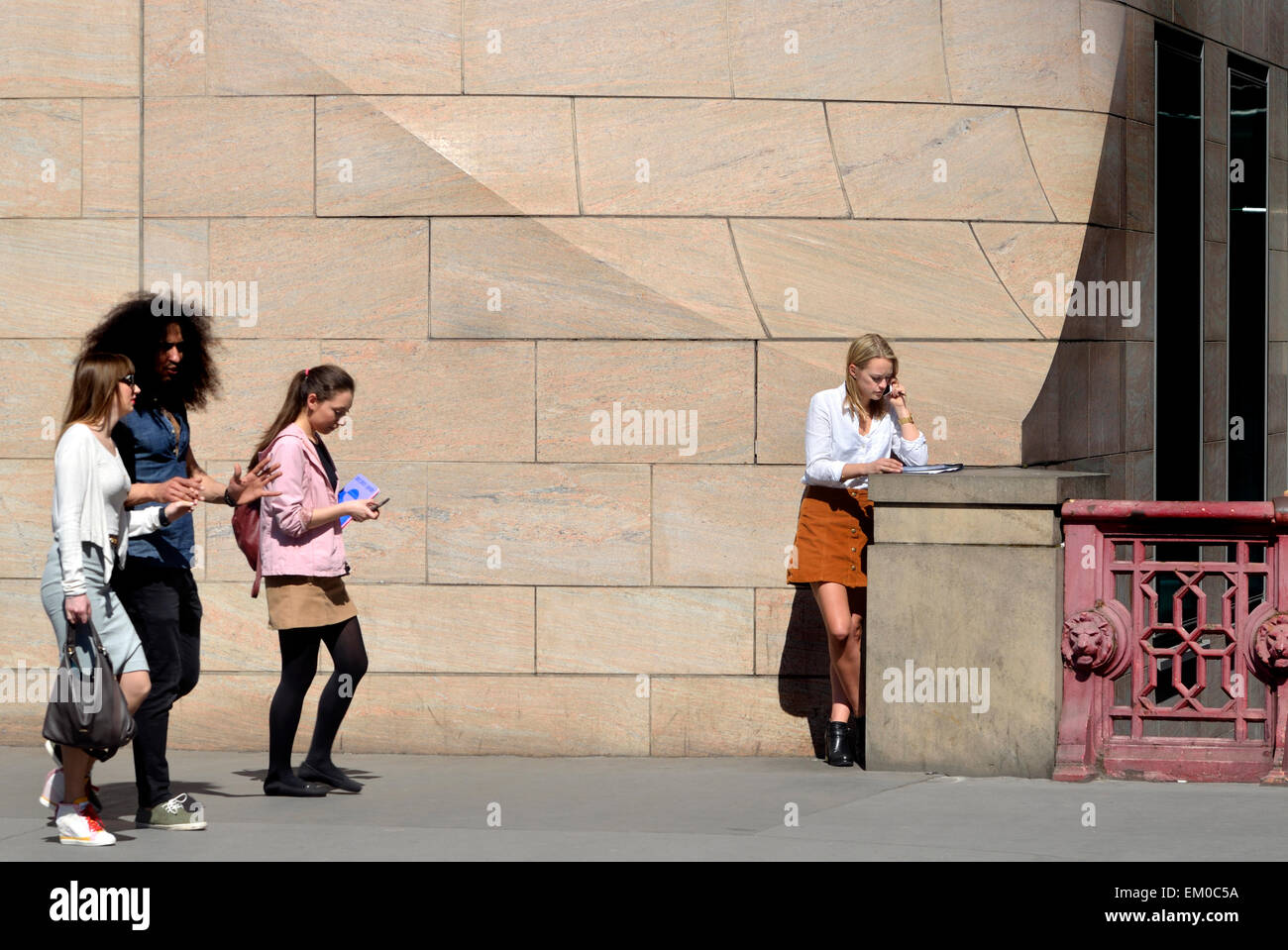 Legs woman wearing short skirt hi-res stock photography and images - Alamy