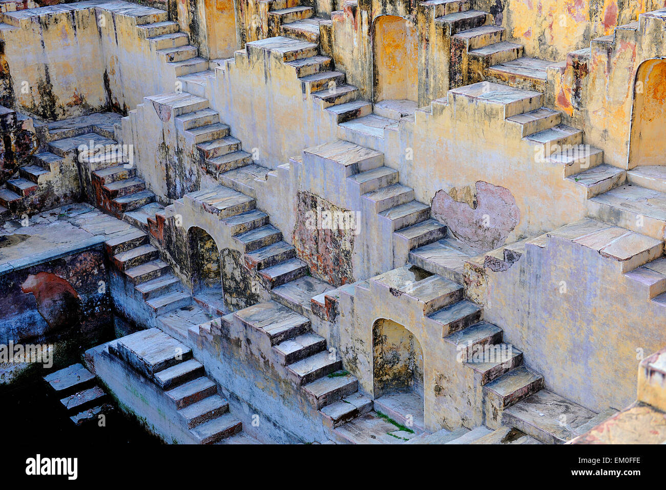 Panna Meena ka Kund, Step Well (or Stepwell), near the Anokhi Museum and Amber Fort, north of Jaipur, Rajasthan Stock Photo