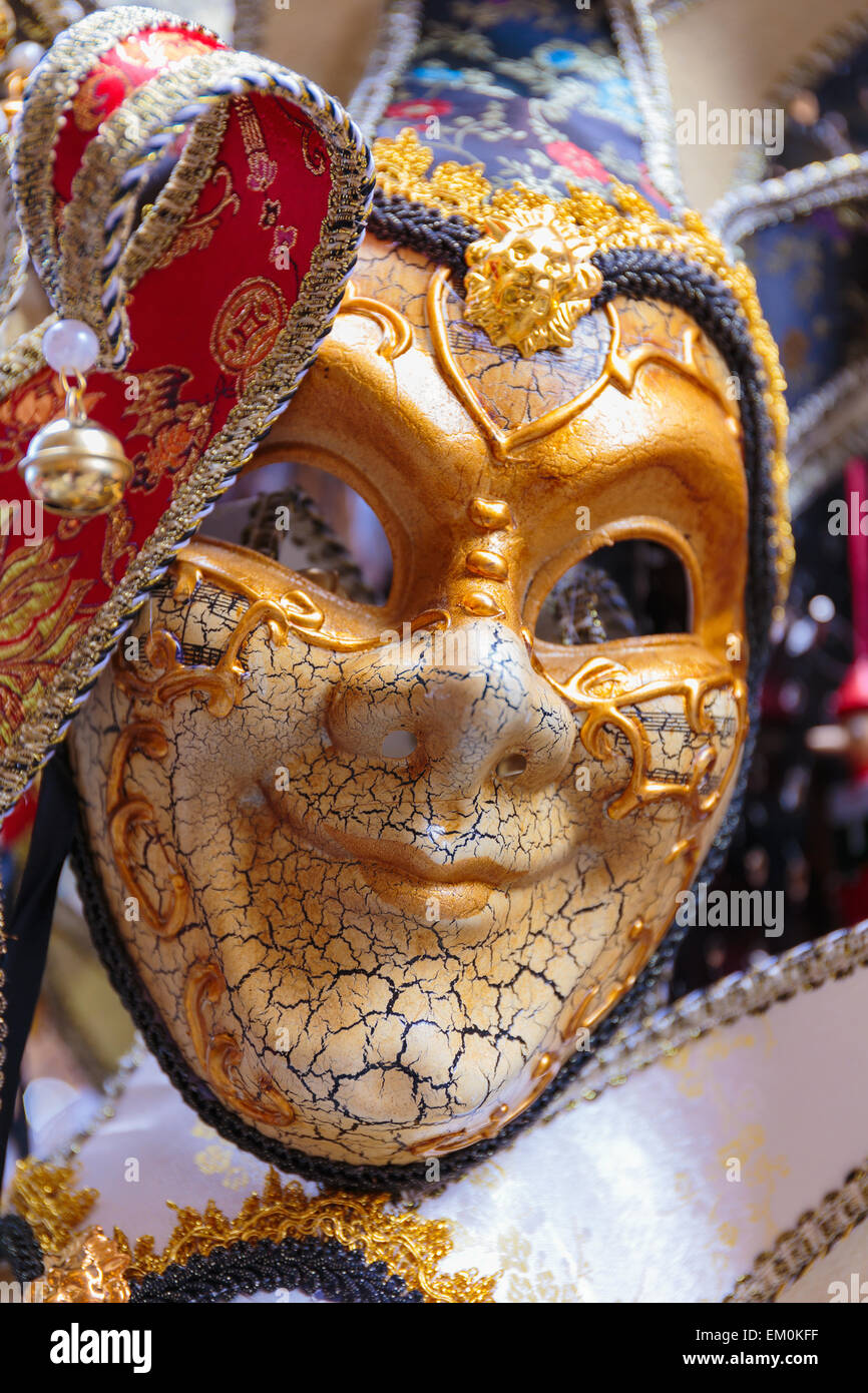 Gold mask from venice hi-res stock photography and images - Alamy