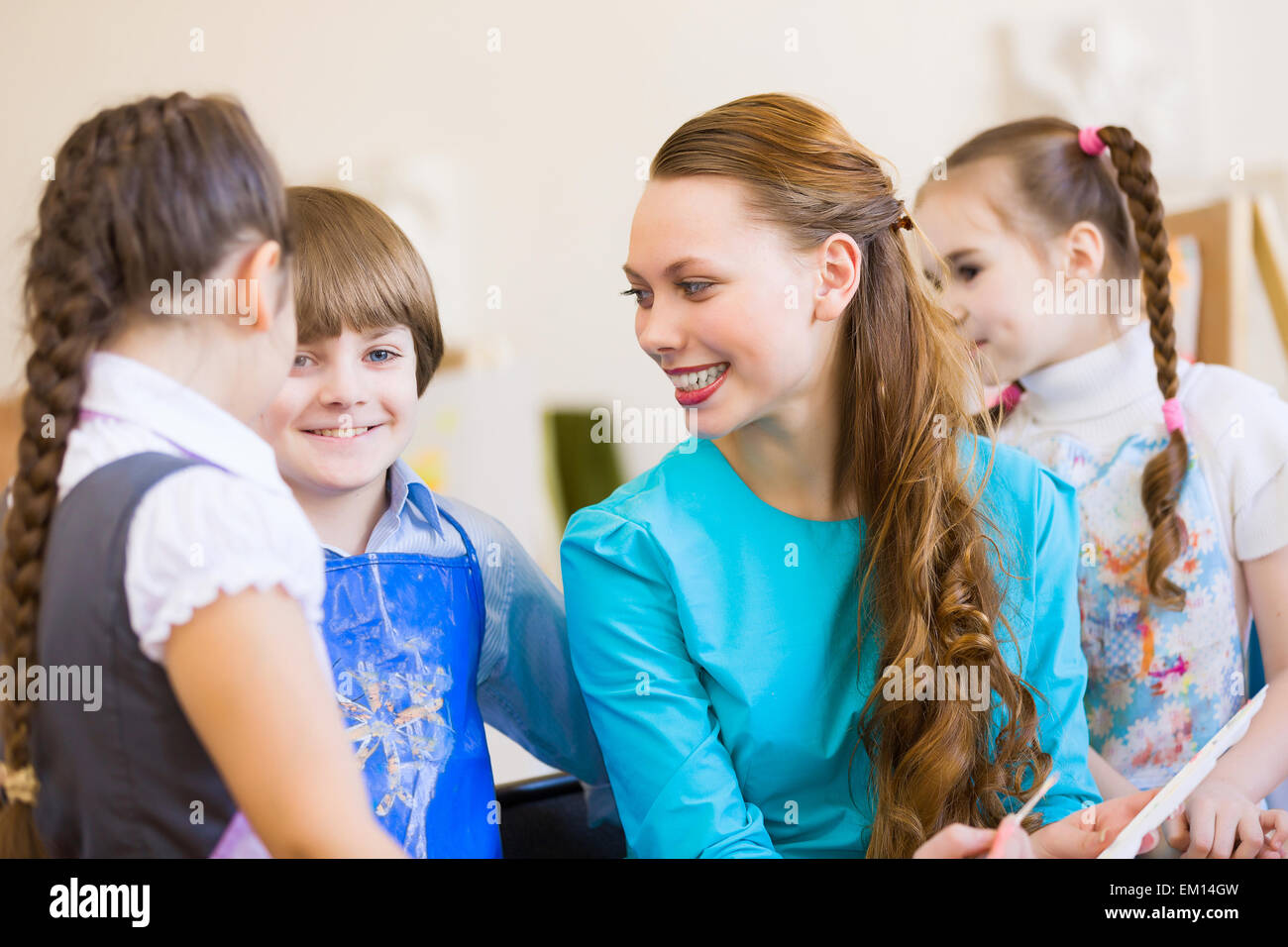 Children drawing and painting Stock Photo - Alamy