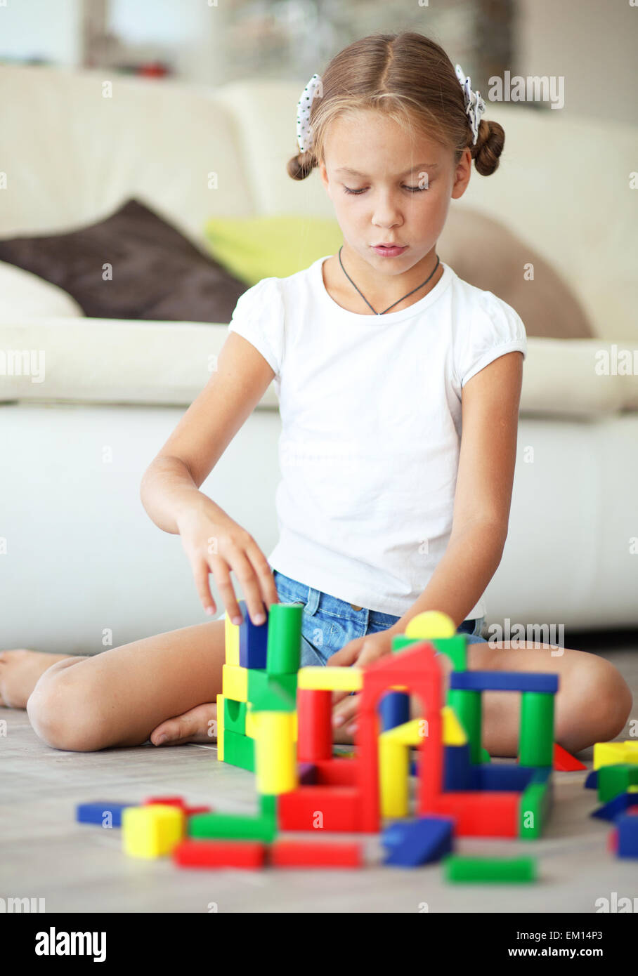 Child playing with blocks Stock Photo - Alamy