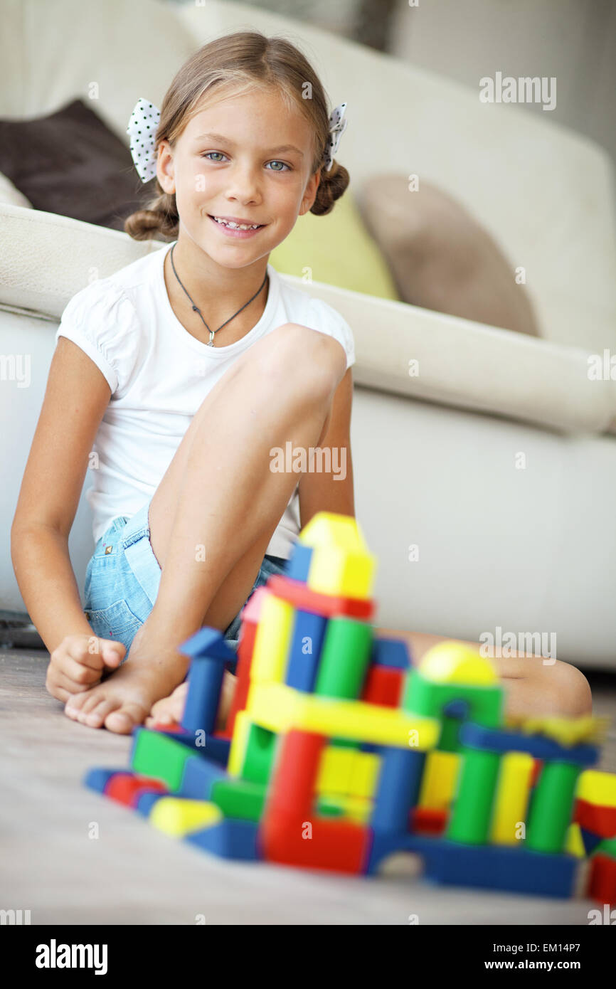 Child playing with blocks Stock Photo - Alamy
