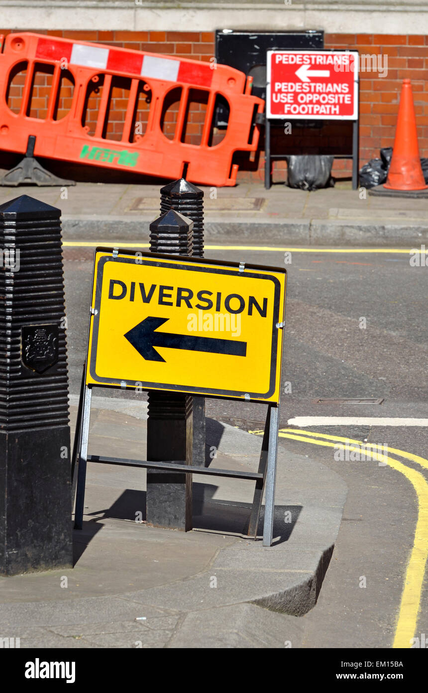 London, England, UK. Diversion signs in Westminster Stock Photo
