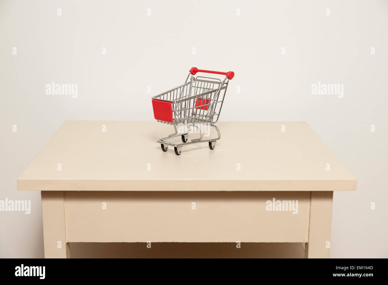 Small shopping cart Stock Photo Alamy