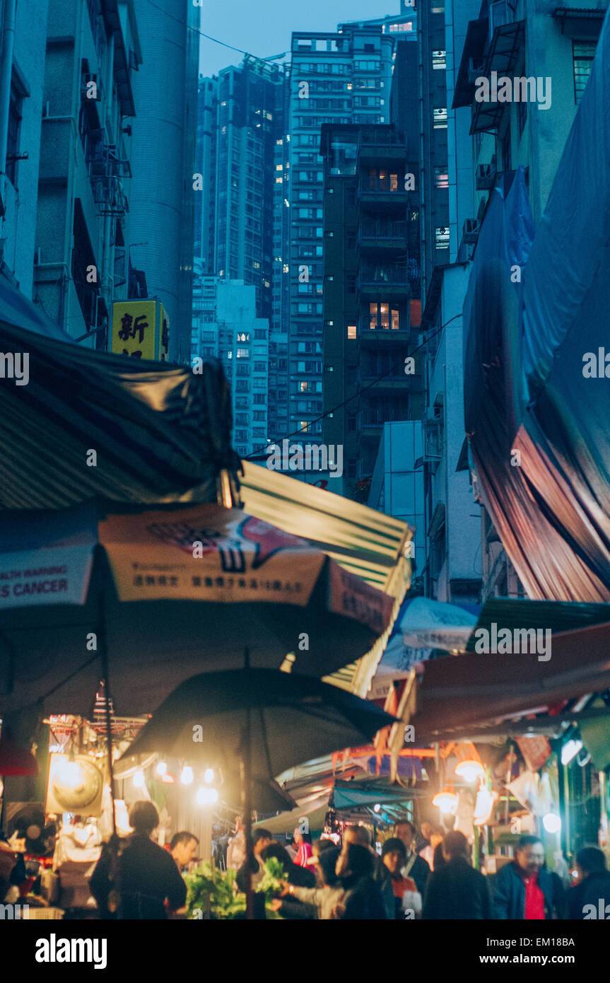 Hong kong market fruit hi-res stock photography and images - Alamy