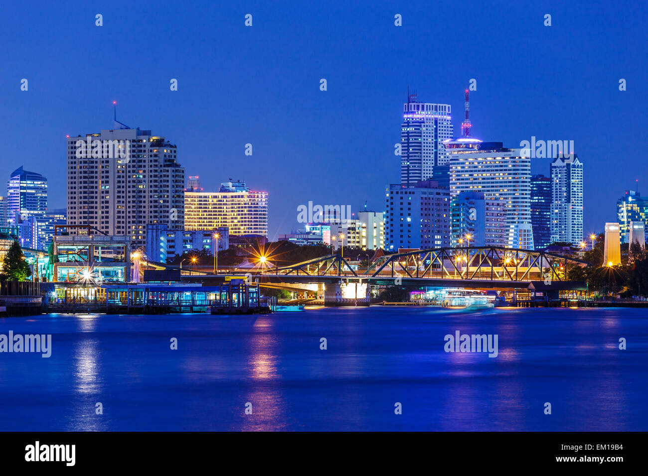 Bangkok skyline at night Stock Photo - Alamy