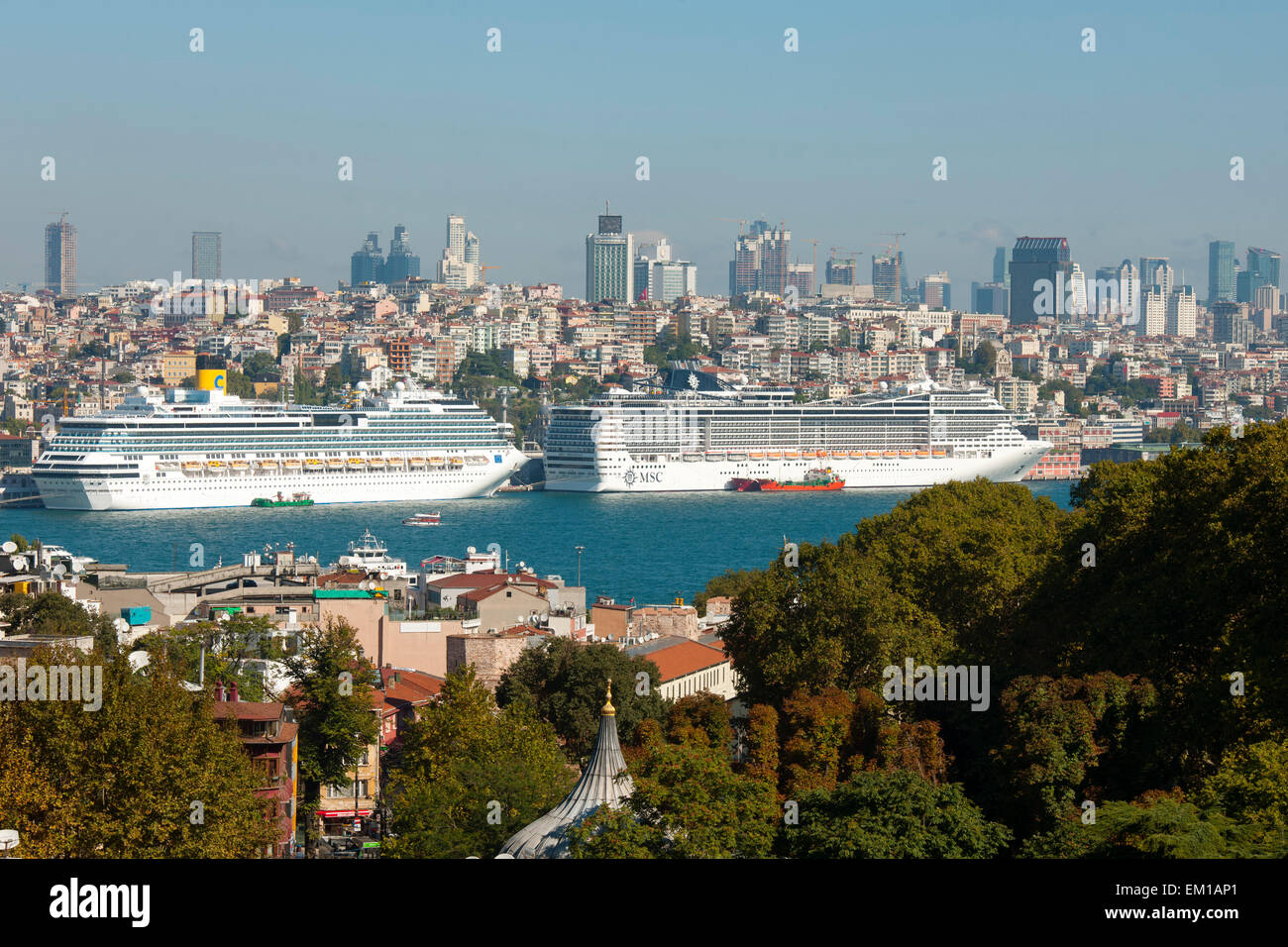 Cruise ship kreuzfahrtschiff hi-res stock photography and images - Page 16  - Alamy