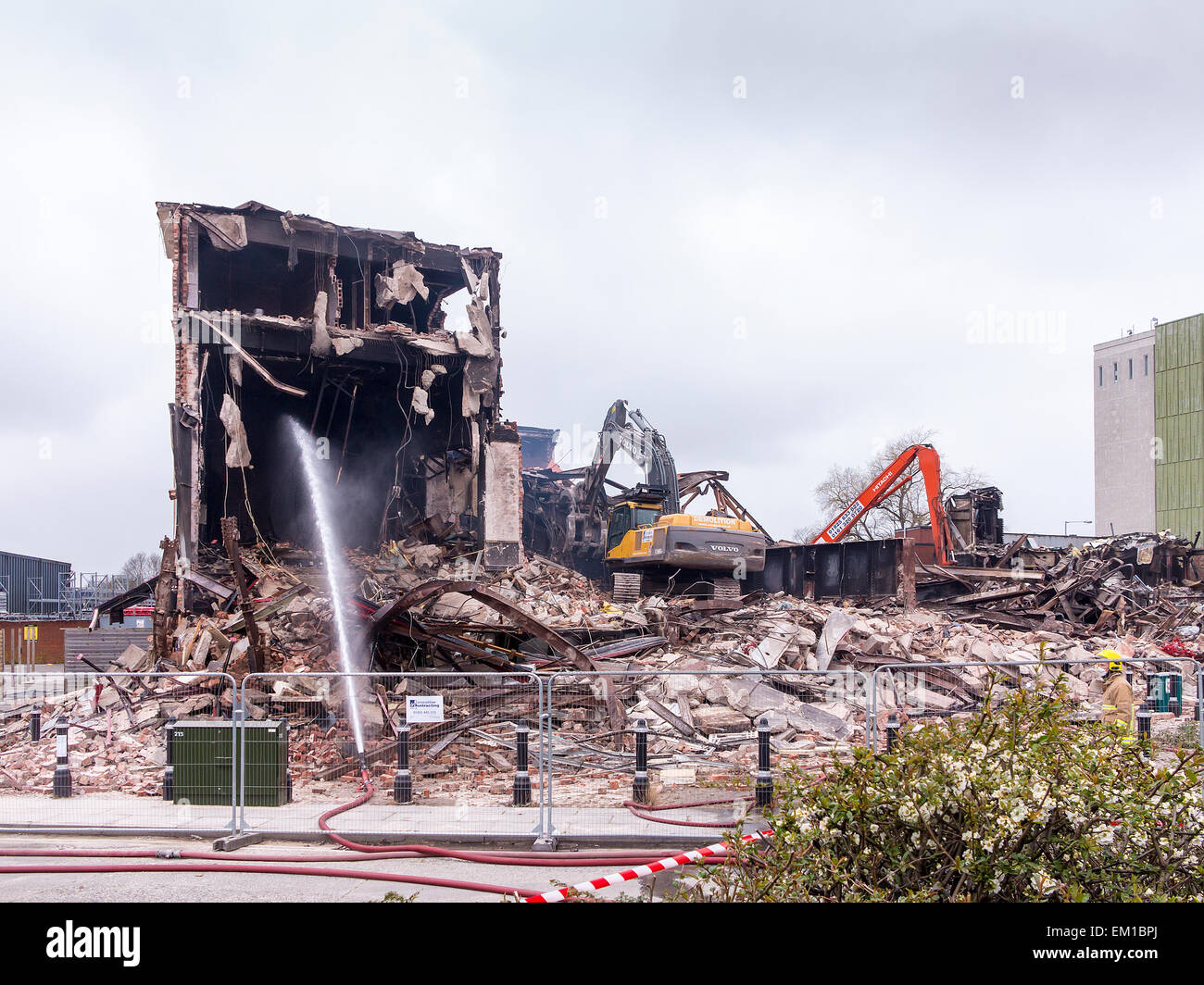 Warrington, Cheshire, UK. 15th Apr, 2015. Mr Smith's night club, formerley The Ritz cinema, in Warrington is being demolished following a fire Credit:  John Hopkins/Alamy Live News Stock Photo