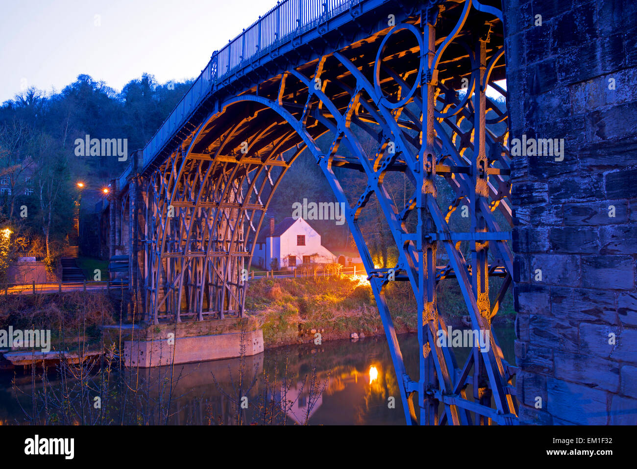The iron bridge at night, Ironbridge, Shropshire, England uk Stock Photo