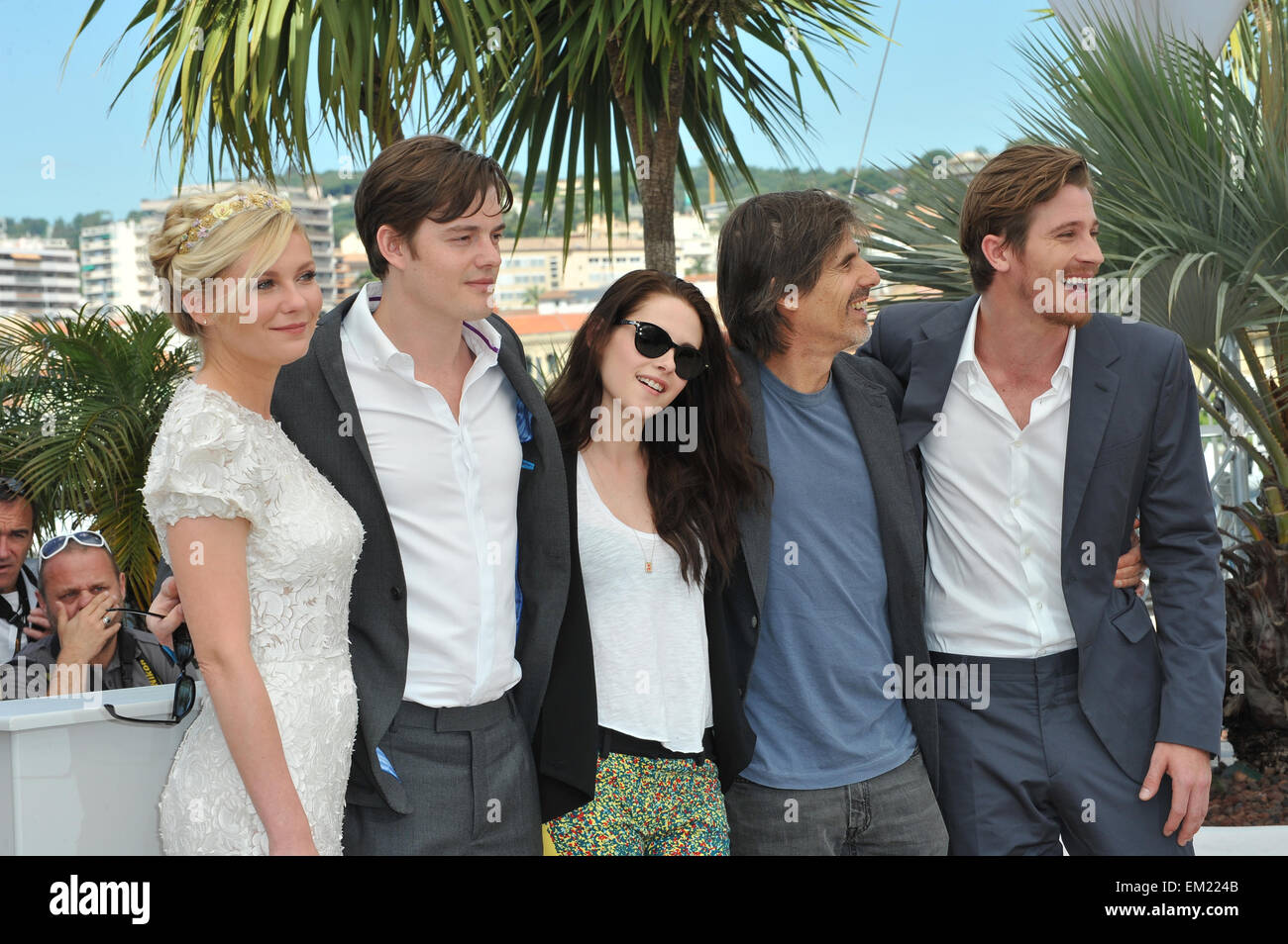 CANNES, FRANCE - MAY 23, 2012: Kirsten Dunst, Sam Riley, Kristen Stewart, director Walter Salles & Garret Hedlund at the photocall for their new movie 'On The Road' in Cannes. May 23, 2012 Cannes, France Stock Photo
