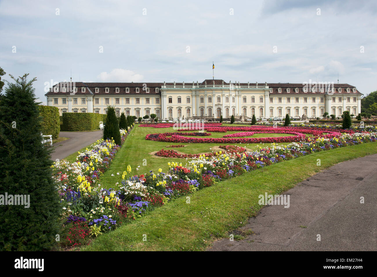 View Of The Upper Grounds Of Ludwigsburg Palace And Baroque Gardens view-of-the-upper-grounds-of-ludwigsburg-palace-and-baroque-gardens