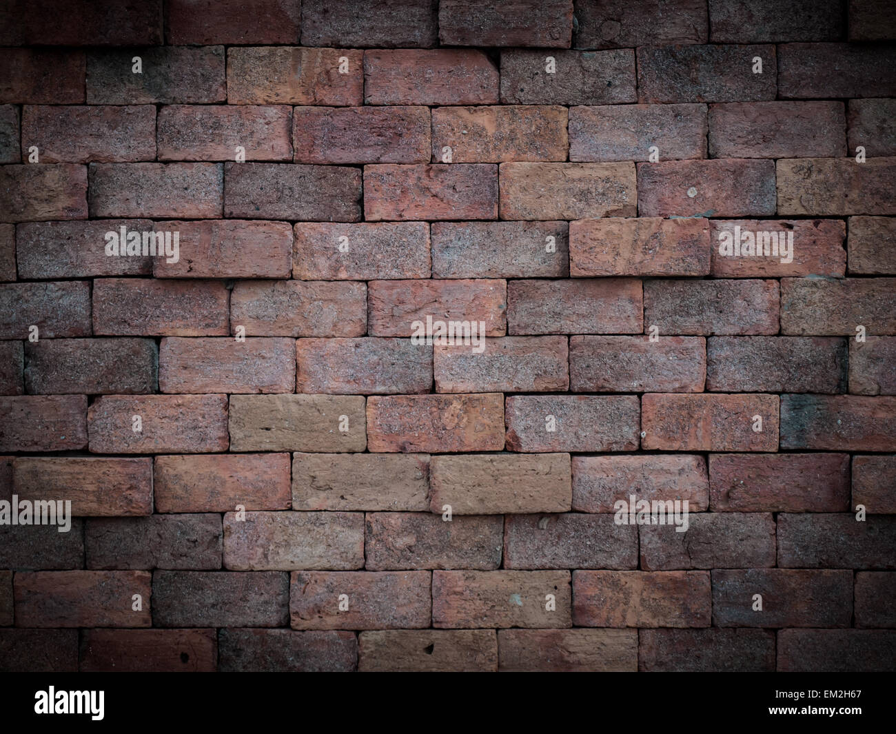 Old grunge brick wall background Stock Photo - Alamy