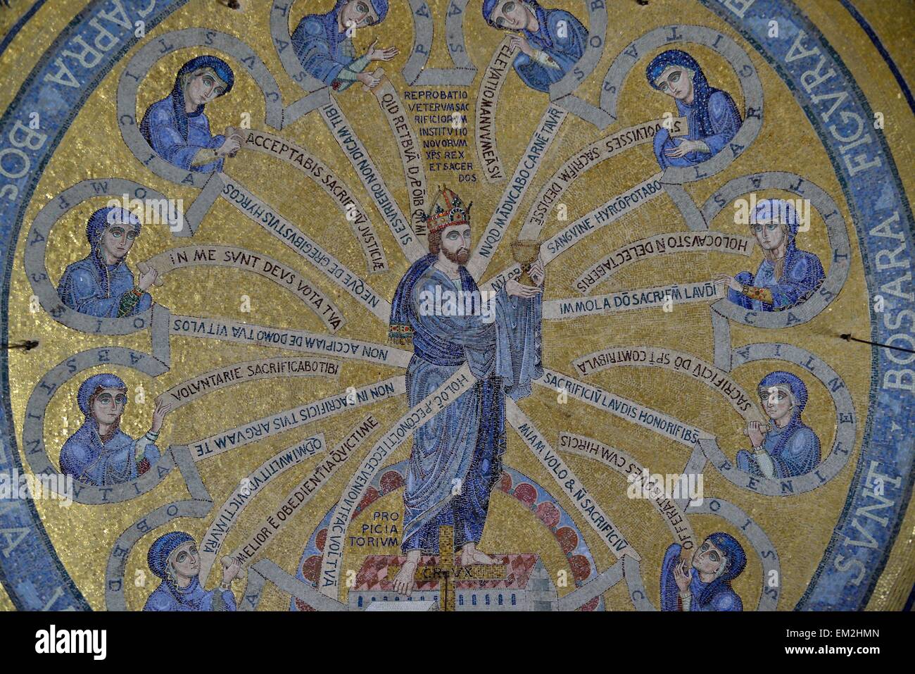 Mosaic ceiling hi-res stock photography and images - Alamy