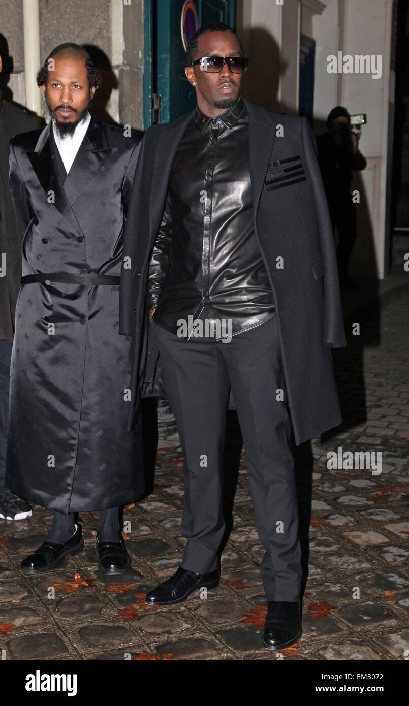 04march2012-paris-p-diddy-and-shyne-arriving-for-givenchy-fashion-EM3072.jpg