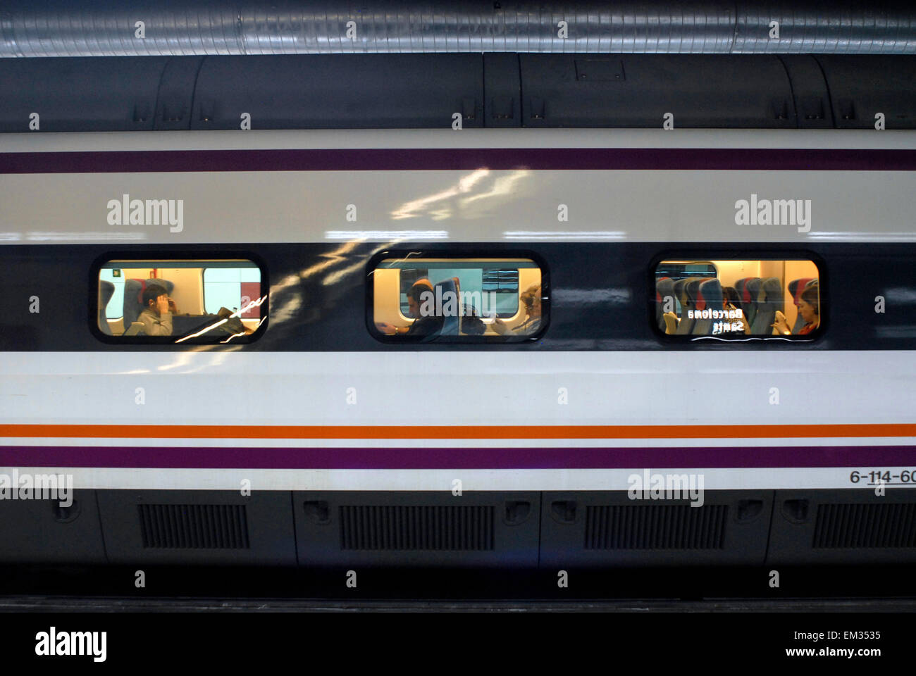 Train AVE from Barcelona to Toulouse, France. RENFE, Speed, Fast