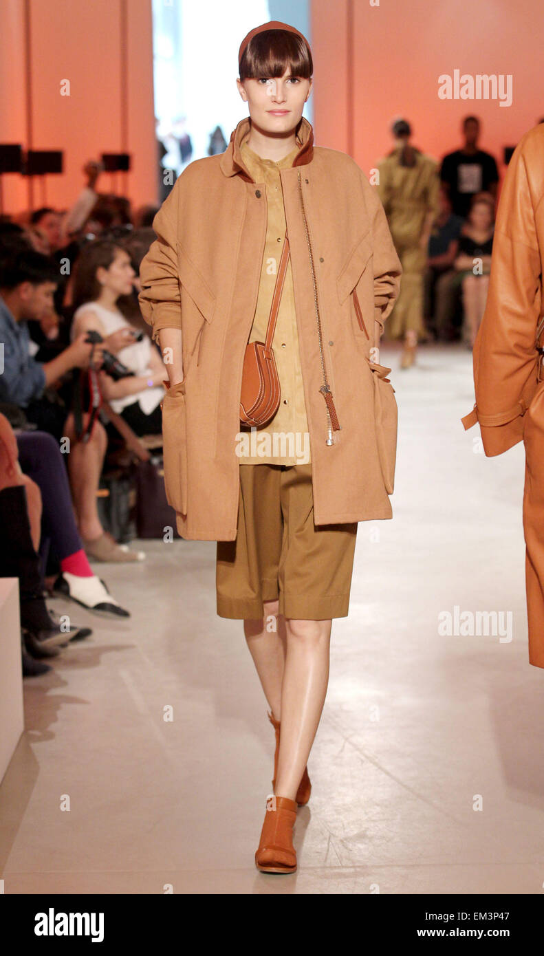 Hairstyle Short ideas trending for pictures Spring colorful shoes, Cast man 3 Iron pictures